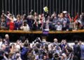 Saiba como votaram os deputados na PEC que acaba com a escala 6×1