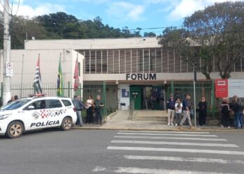 Júri de policial acusado de matar jovem baleado em Santa Isabel é adiado para novembro