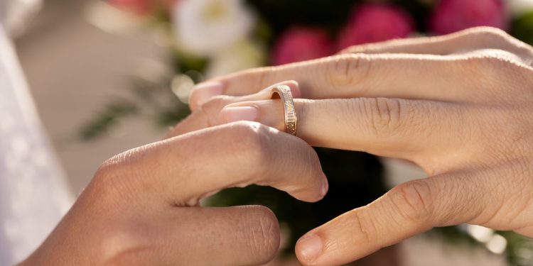 Inscrições para casamento comunitário em Suzano começam nesta segunda-feira; saiba quem pode participar