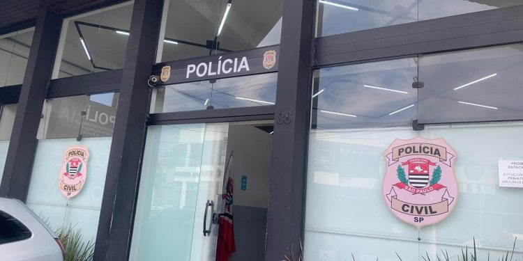 Pai é preso após bater em filha de 14 anos e alegar 'medida disciplinar' em Mogi das Cruzes